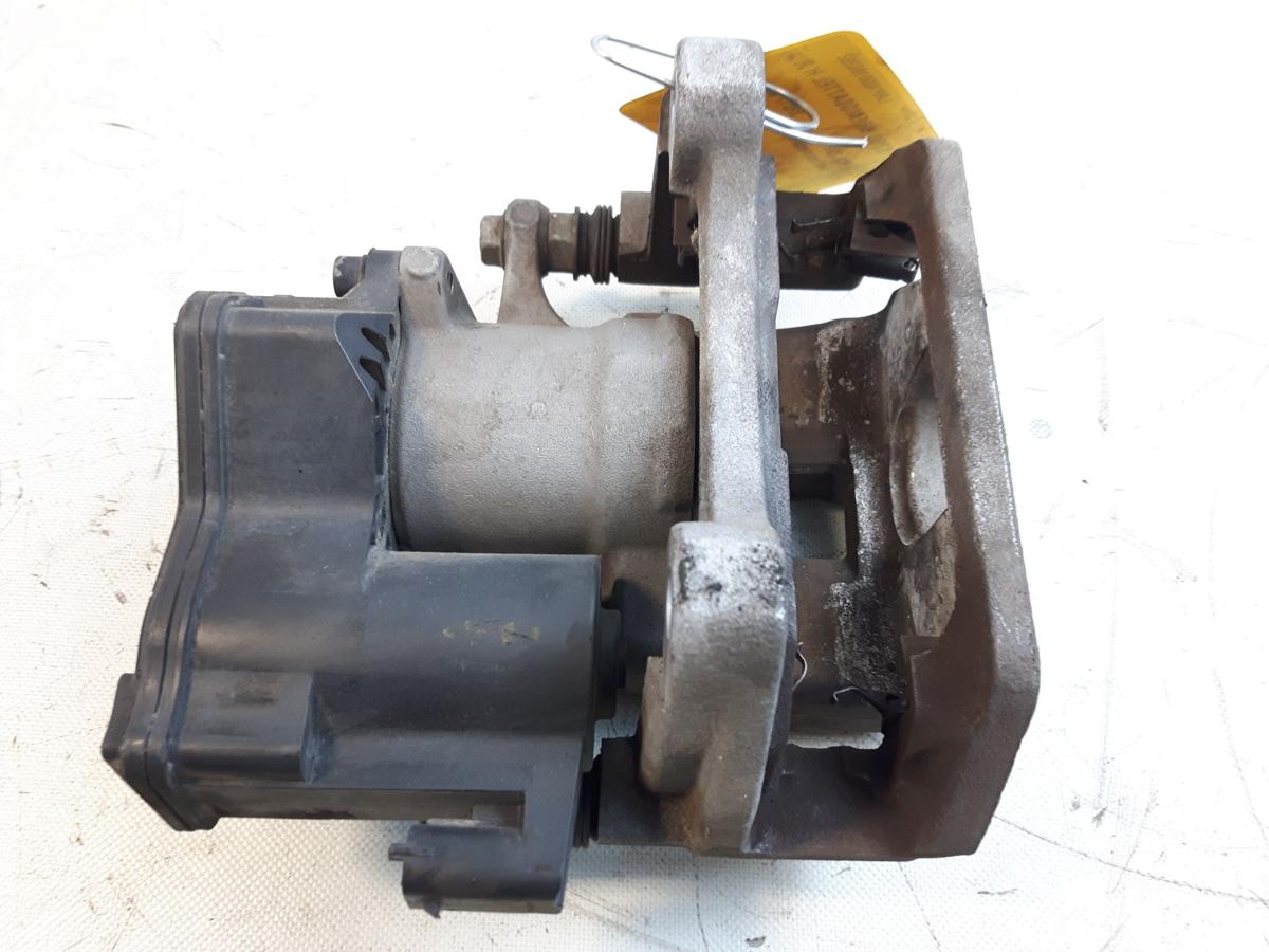 Tesla Model Y original Bremssattel hinten rechts BJ2021 Dualmotor Allrad nicht Performance