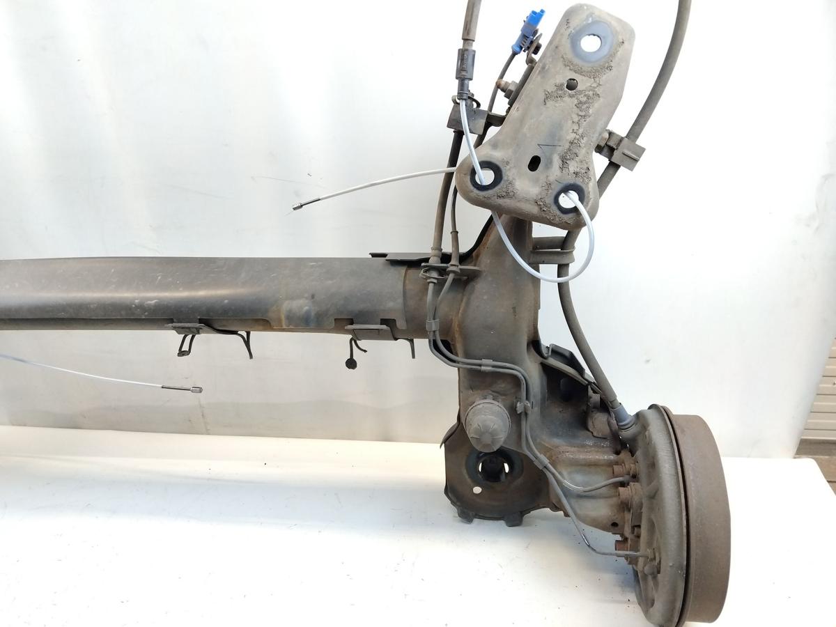 Peugeot 208 Hinterachse komplett trommelgebremst Bj.2016