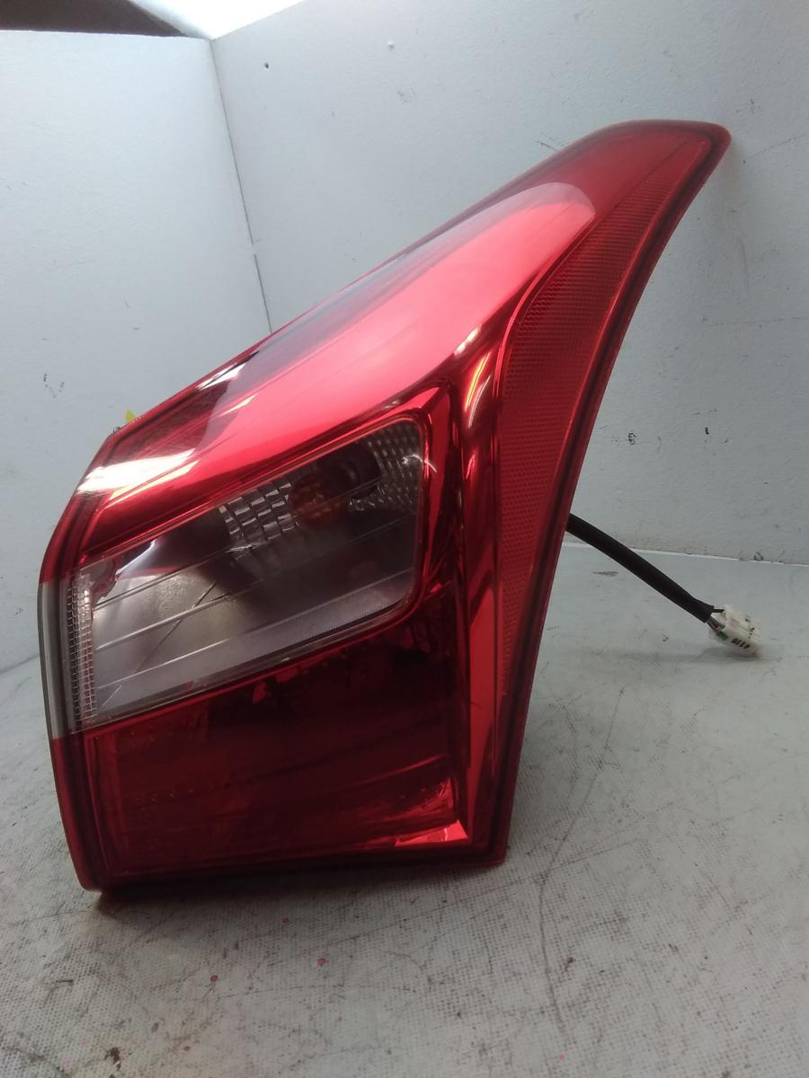Hyundai I30 GD original R&uuml;ckleuchte Schlussleuchte rechts au&szlig;en Flie&szlig;heck Bj.2014