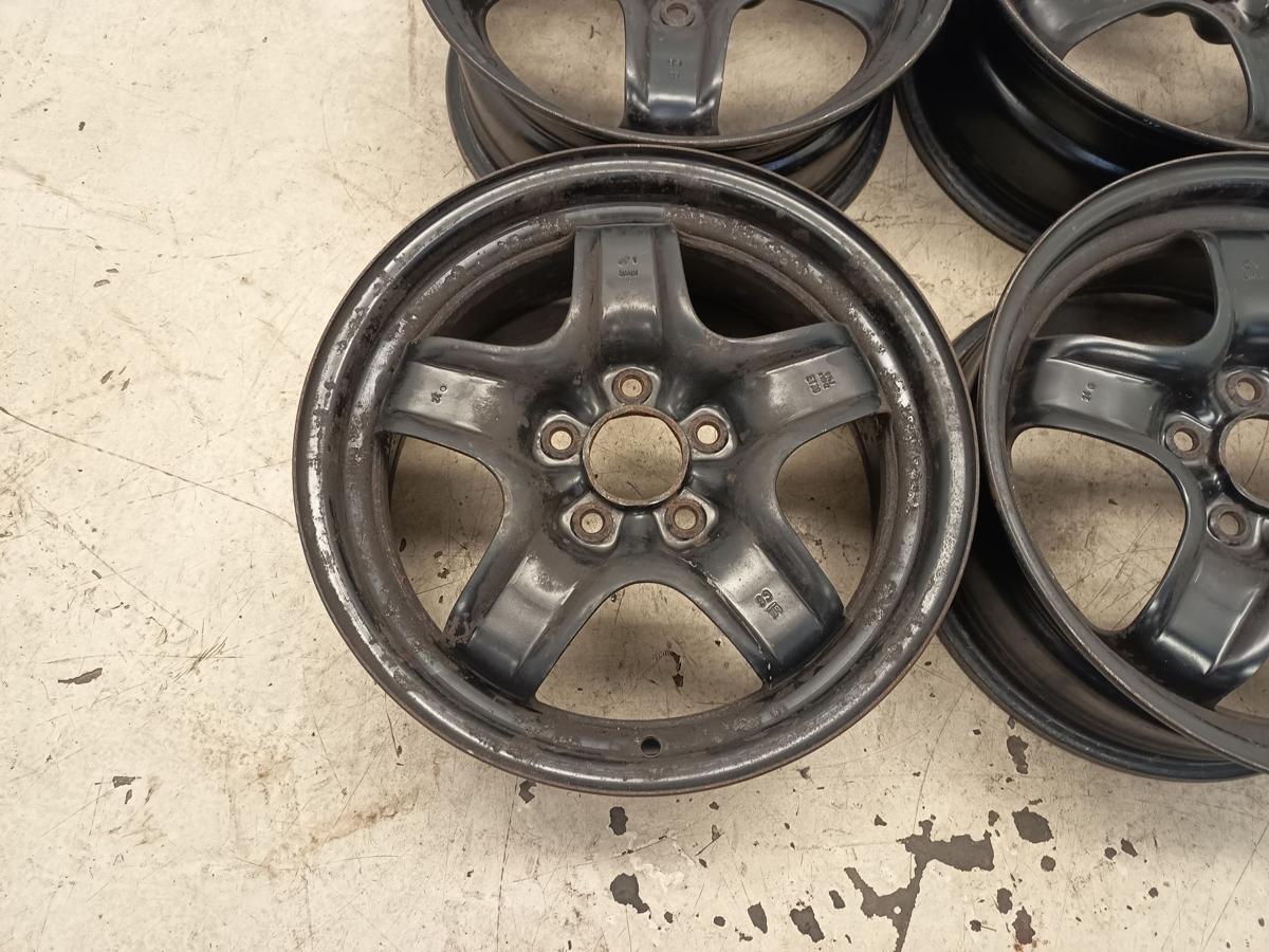 Opel Astra H Caravan orig Satz Designfelgen 61/2 x16 ET39 2006