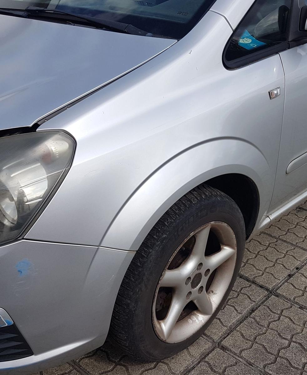 Opel Zafira B Kofl&uuml;gel links in 2AU Starsilber III Bj2006
