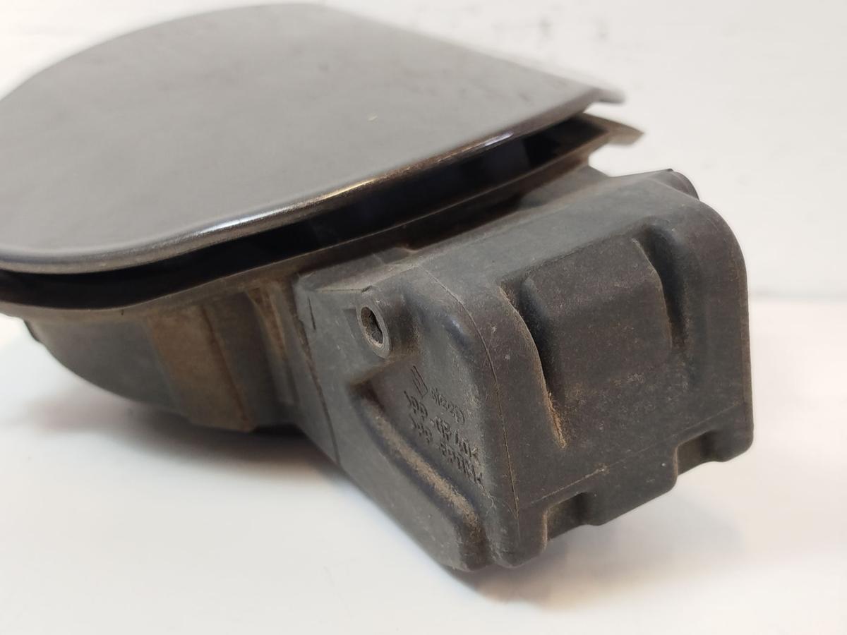 Peugeot 308 SW T9 Tankklappe Tankdeckel mit Stutzen KKS Moka grau Tankverschluss