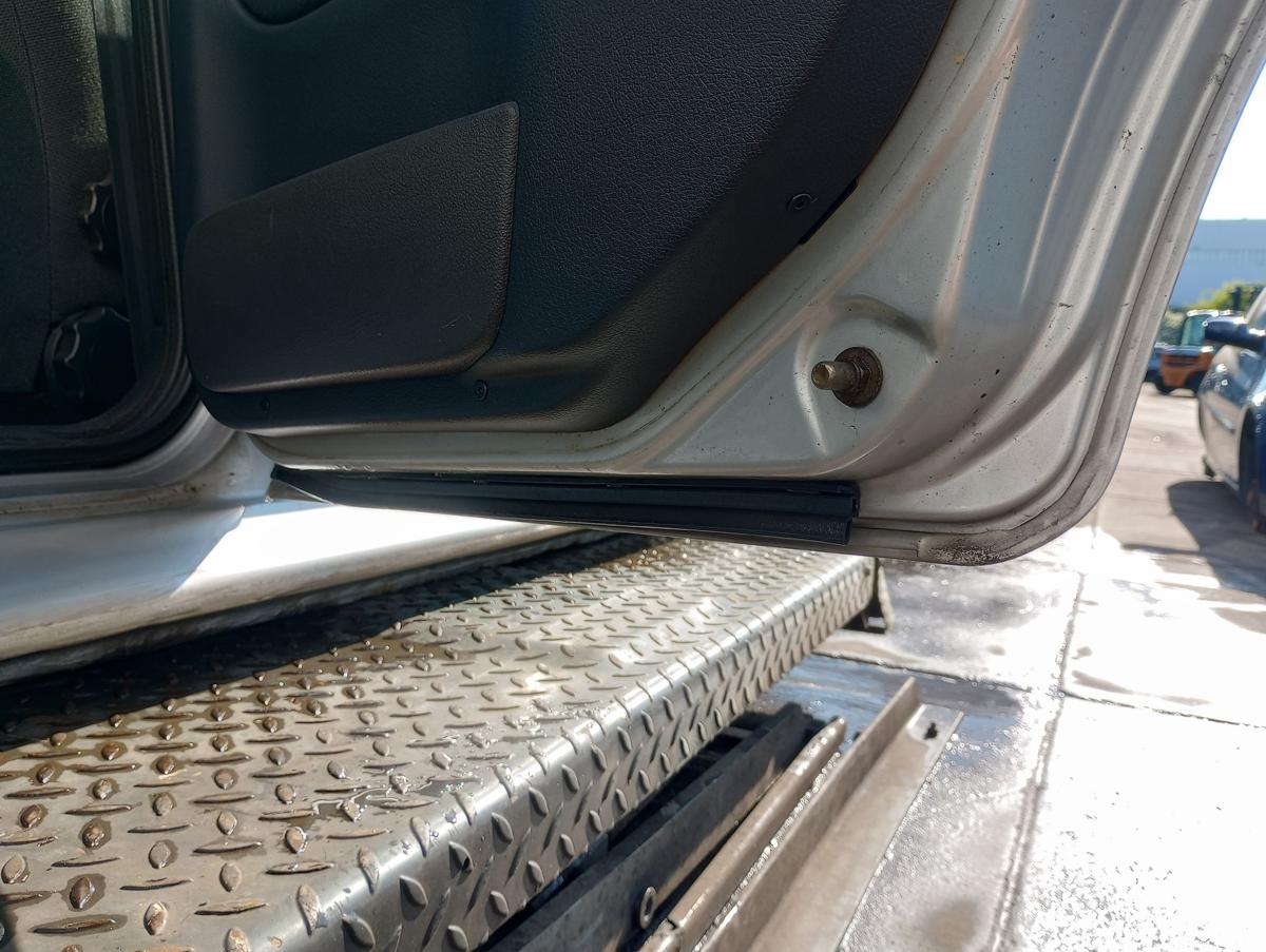 Skoda Octavia 1U orig Tür hinten rechts Limo Beifahrerseite LF7T Silber Bj 2003