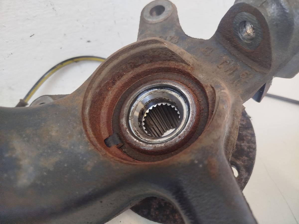 Citroen C1 Typ PS Achsschenkel vorn rechts Radlagergeh&auml;use Schwenklager ABS