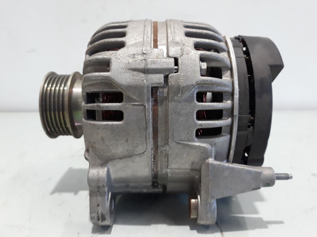 VW Jetta 3 1K2 Lichtmaschine 140A Generator 07K903023A 0124525102 BOSCH BJ2007