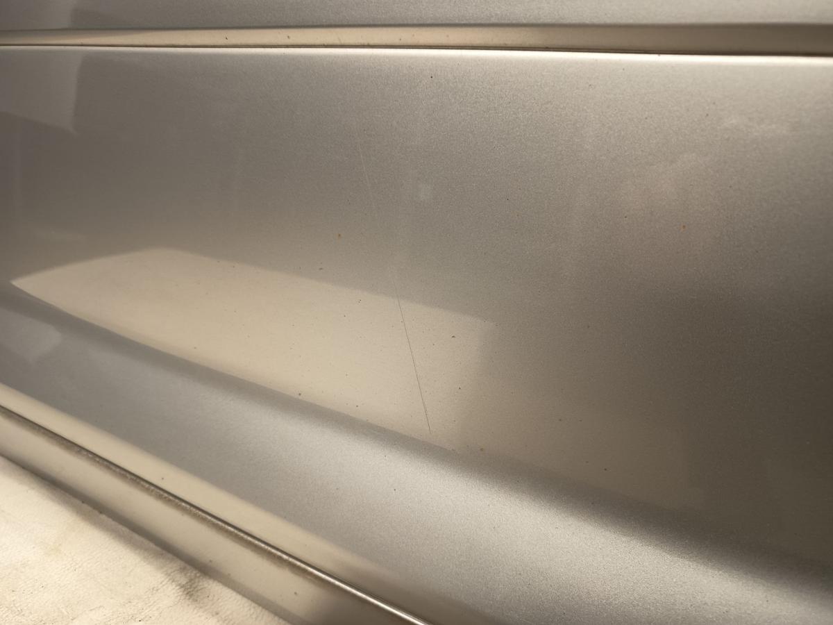 Audi A3 8P vor Facelift 5-TRG original Tür vorn rechts LY7W Lichtsilber Bj 2006