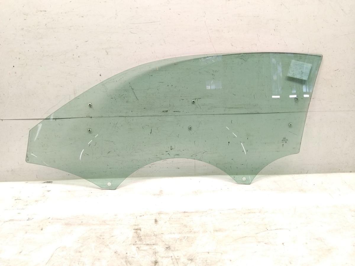 Audi A1 8X original T&uuml;rscheibe vorn rechts gr&uuml;ncolor 3-t&uuml;rig BJ2010