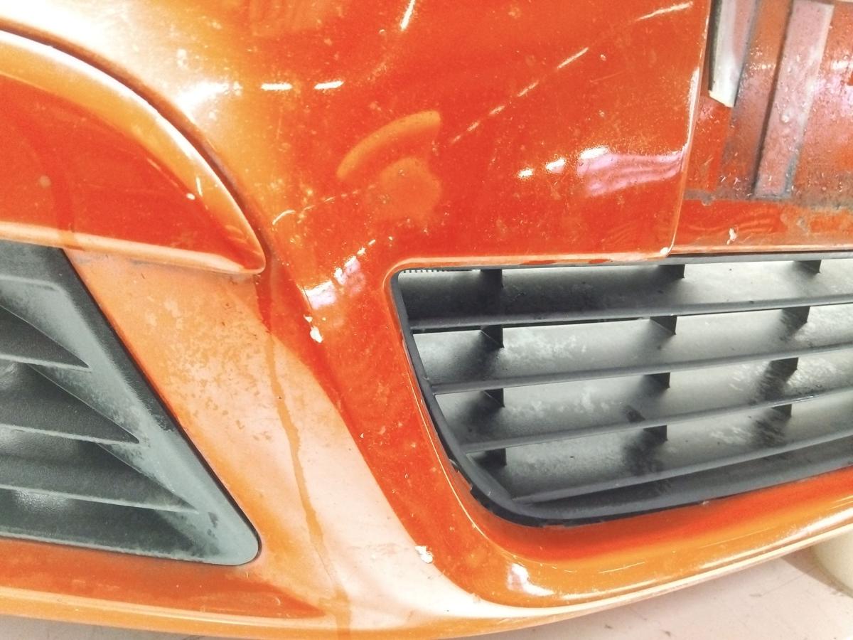 Opel Zafira B original Sto&szlig;f&auml;nger Sto&szlig;stange vorn Y547 Magmarot NSW SWRA BJ2006