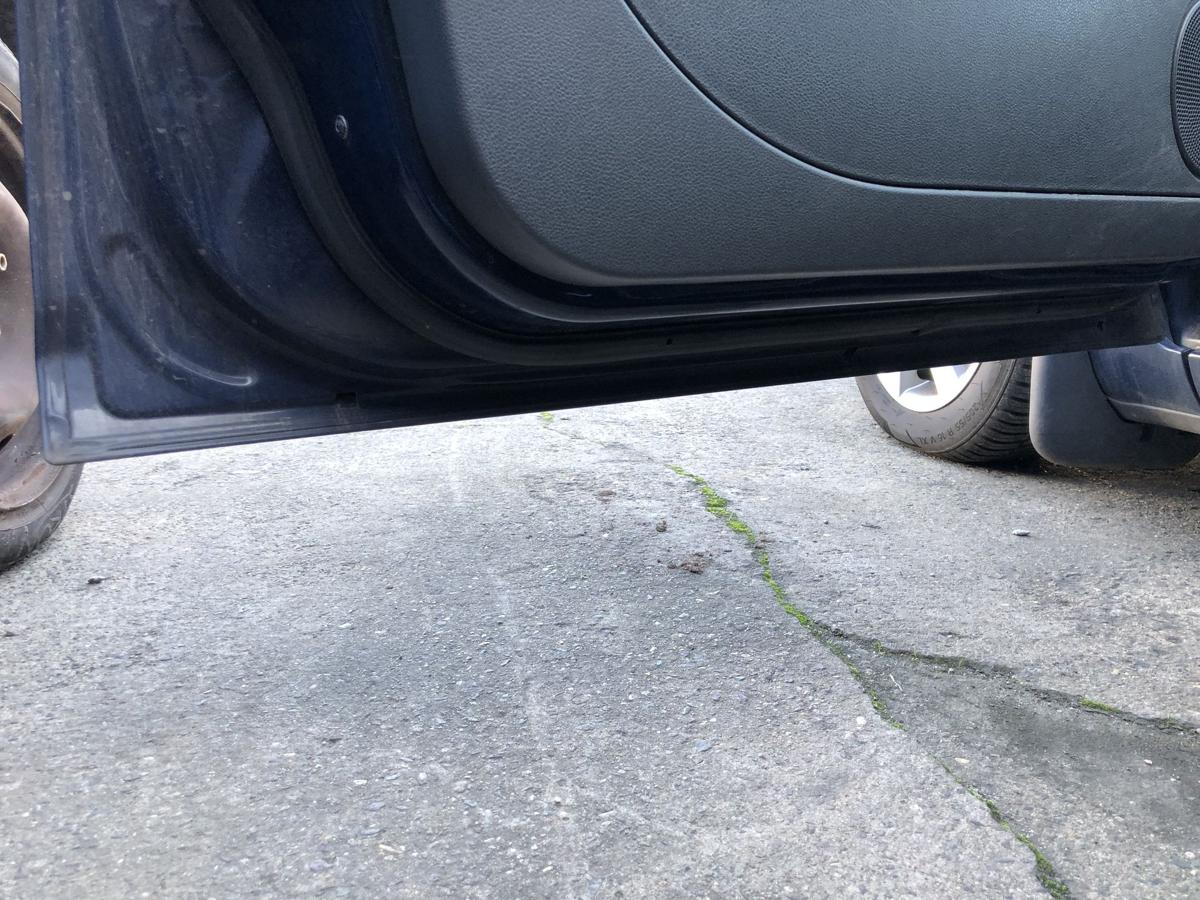 Ford C Max DM2 ab 07 T&uuml;r vorn links Fahrert&uuml;r im Rohbau Blazer Blau
