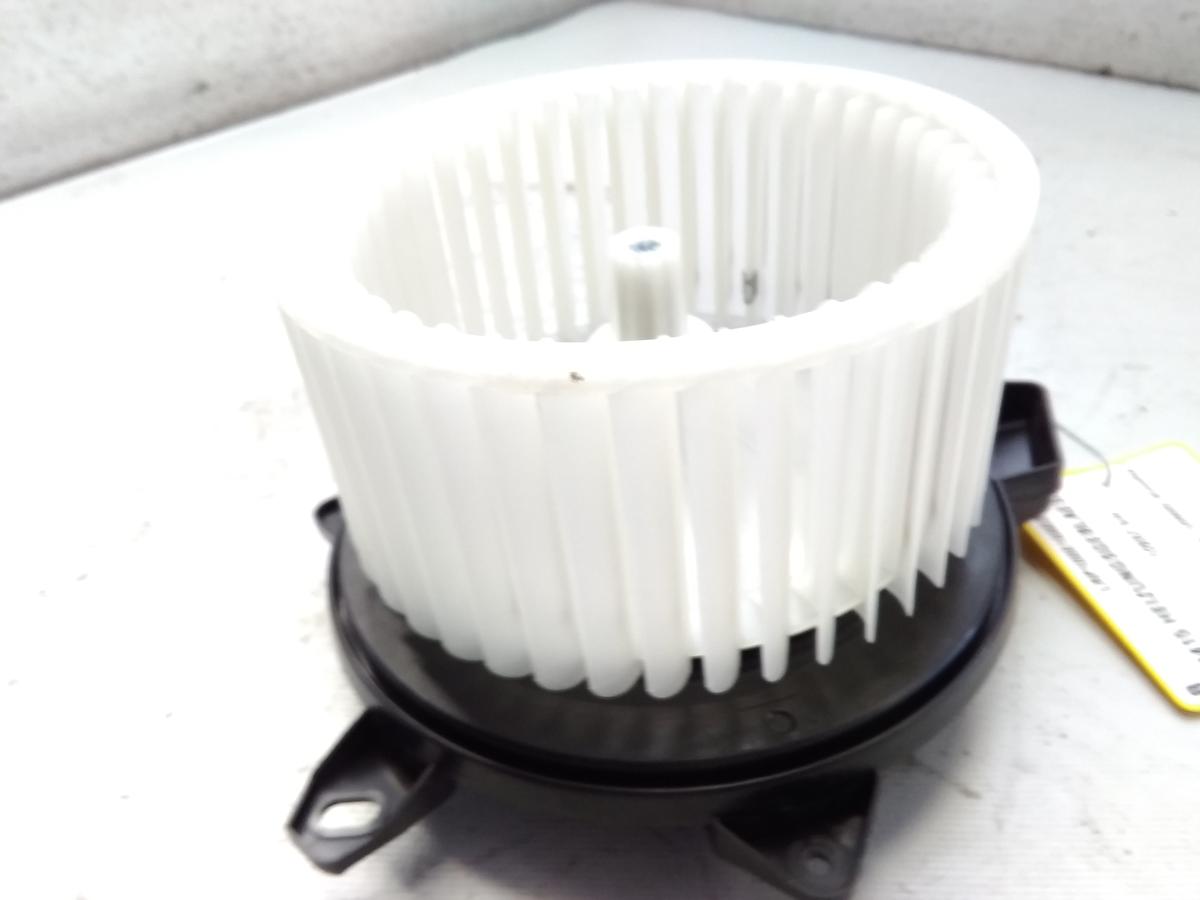 Tesla Model Y original Heizungsgebläse Gebläsemotor 153947500A BJ2021