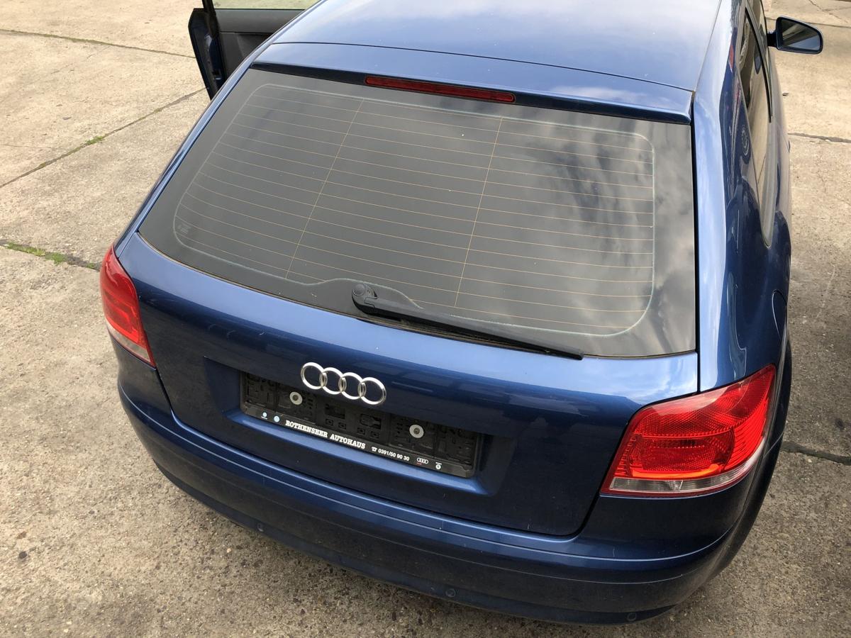 Audi A3 8P ab05 Heckklappe mit Heckscheibe nur f&uuml;r 3 t&uuml;rer LZ5C Mauritius Blau