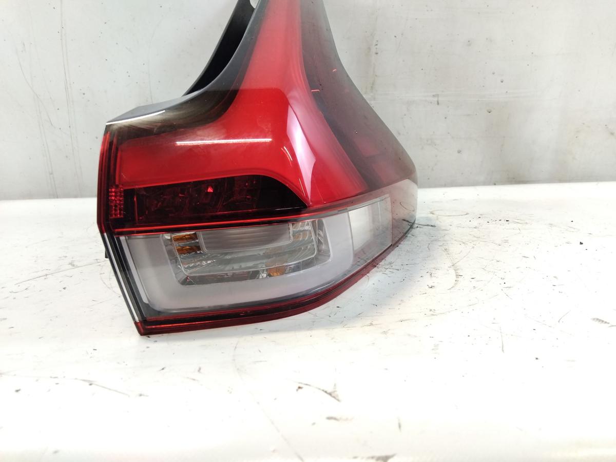 Mitsubishi Eclipse Cross original R&uuml;ckleuchte Schlussleuchte rechts Teil-LED