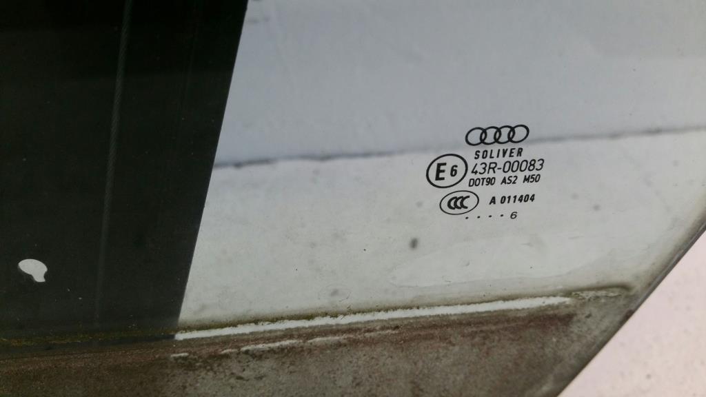 Audi A6 4F Bj.06 orig. Türrahmen vorn links Fensterheber Scheibe 4F0837461C