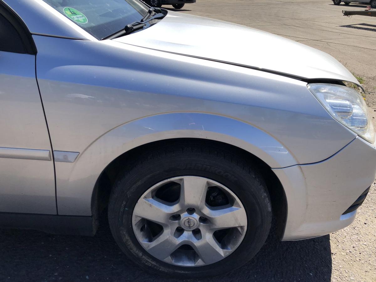 Opel Vectra C Caravan ab 05 Kotfl&uuml;gel vorn rechts Beifahrerseite 2AU Silber