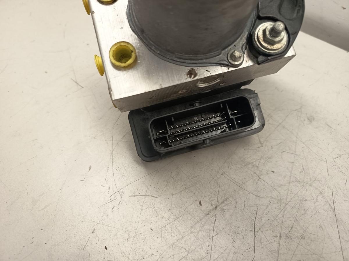 Tesla Model 3 original ABS Hydroaggregat 104474500B Baujahr 2022