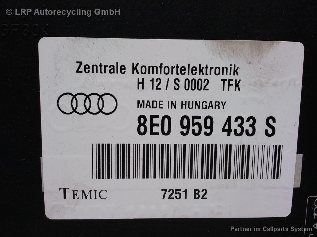 Audi A4 8E BJ2000 Komfortsteuergeraet 8E0959433S TEMIC