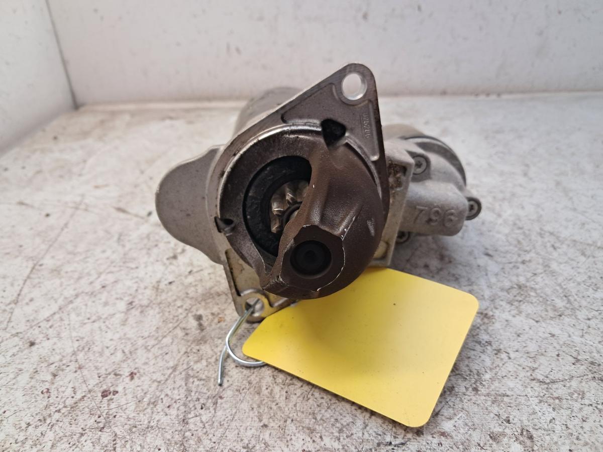 Opel Meriva A original Anlasser Starter 55566800 Bosch BJ2009
