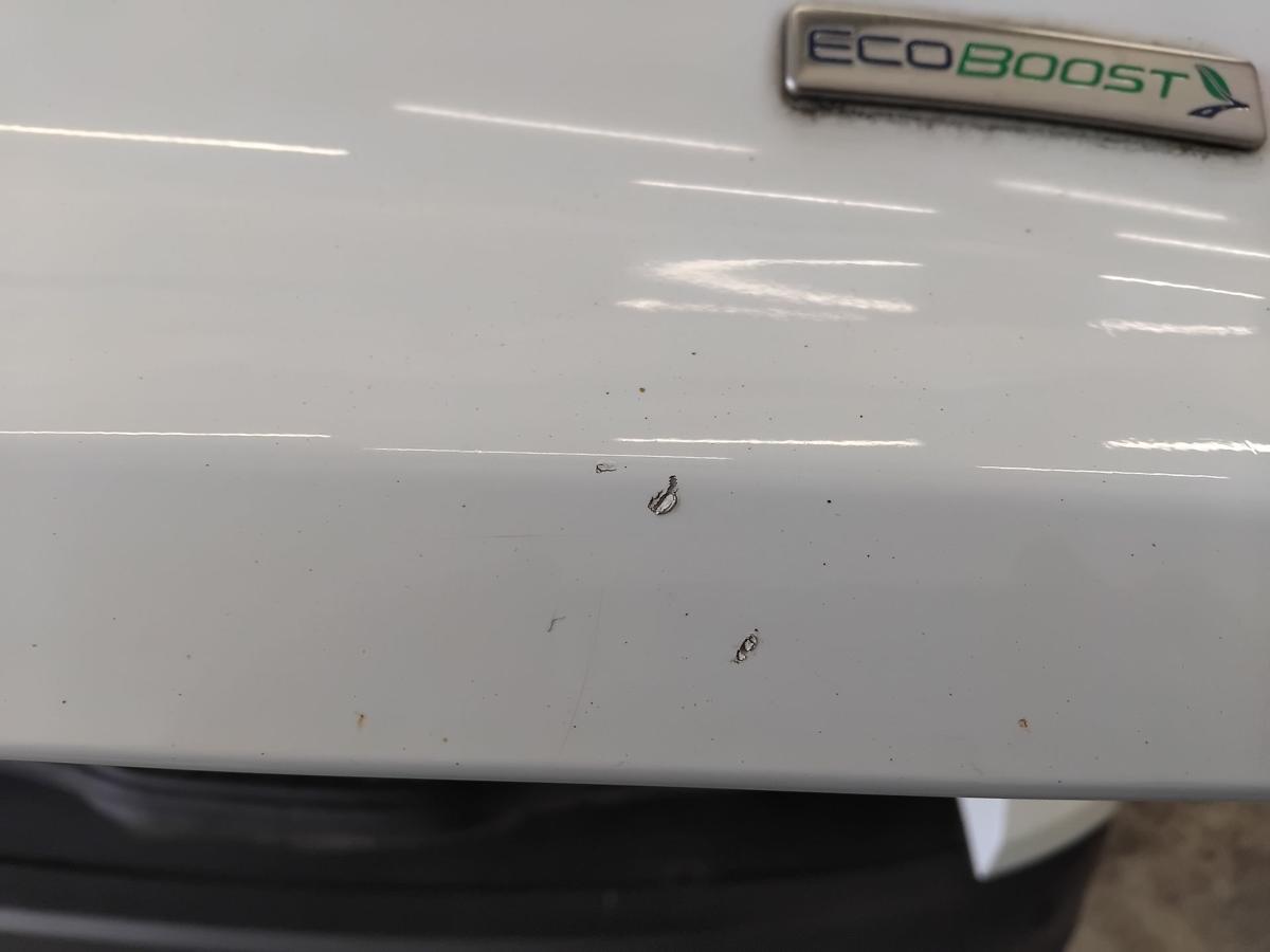 Ford Focus 3 DYB Kombi original Heckklappe frostwei&szlig; mit Scheibe BJ2013 Turnier