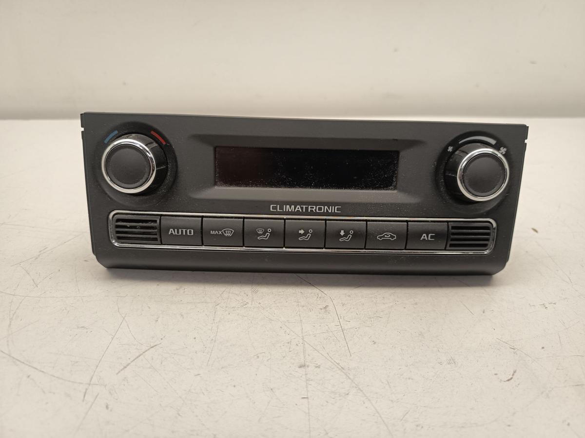 Skoda Fabia 5J Bj 2011 orig Heizungsbetätigung Temperatur Klimaautomatik