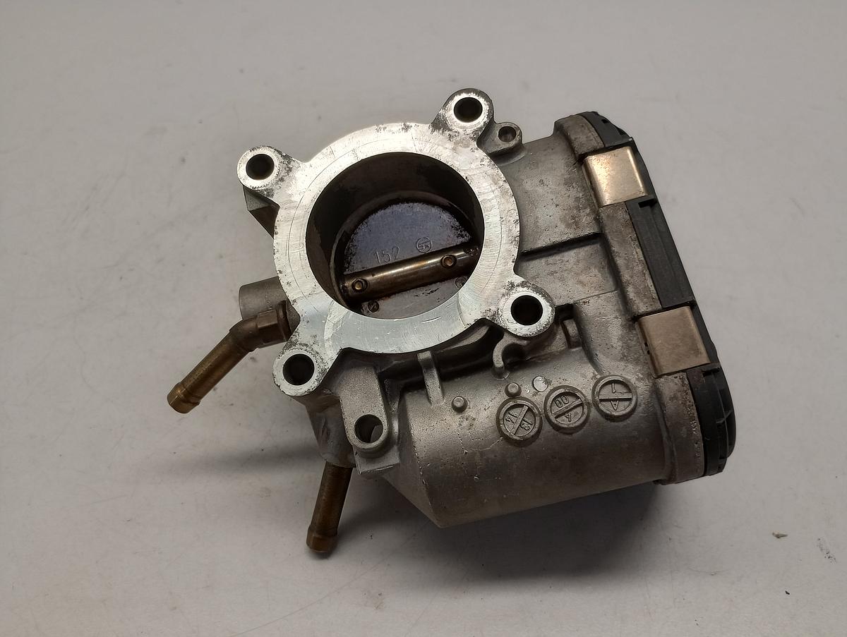 VW Polo 6N orig Drosselklappe 999ccm 37kW Benzin 030133062C Bj 2000