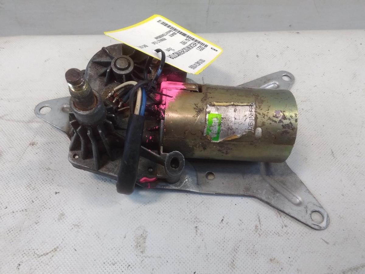 Renault Clio Heckwischermotor 59003902 VALEO BJ1992