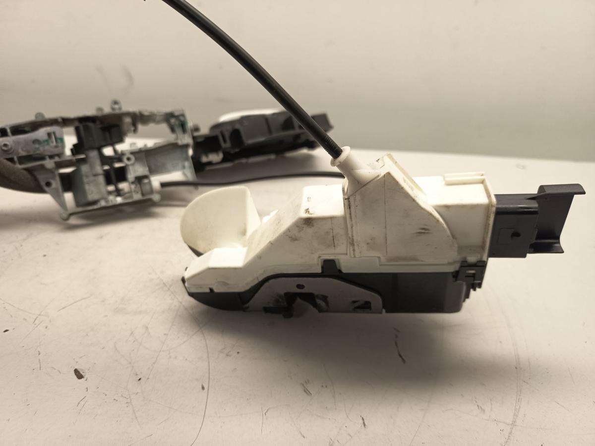 Citroen Berlingo II B9 Bj 2011 original T&uuml;rschloss vorn links mit T&uuml;rgriff