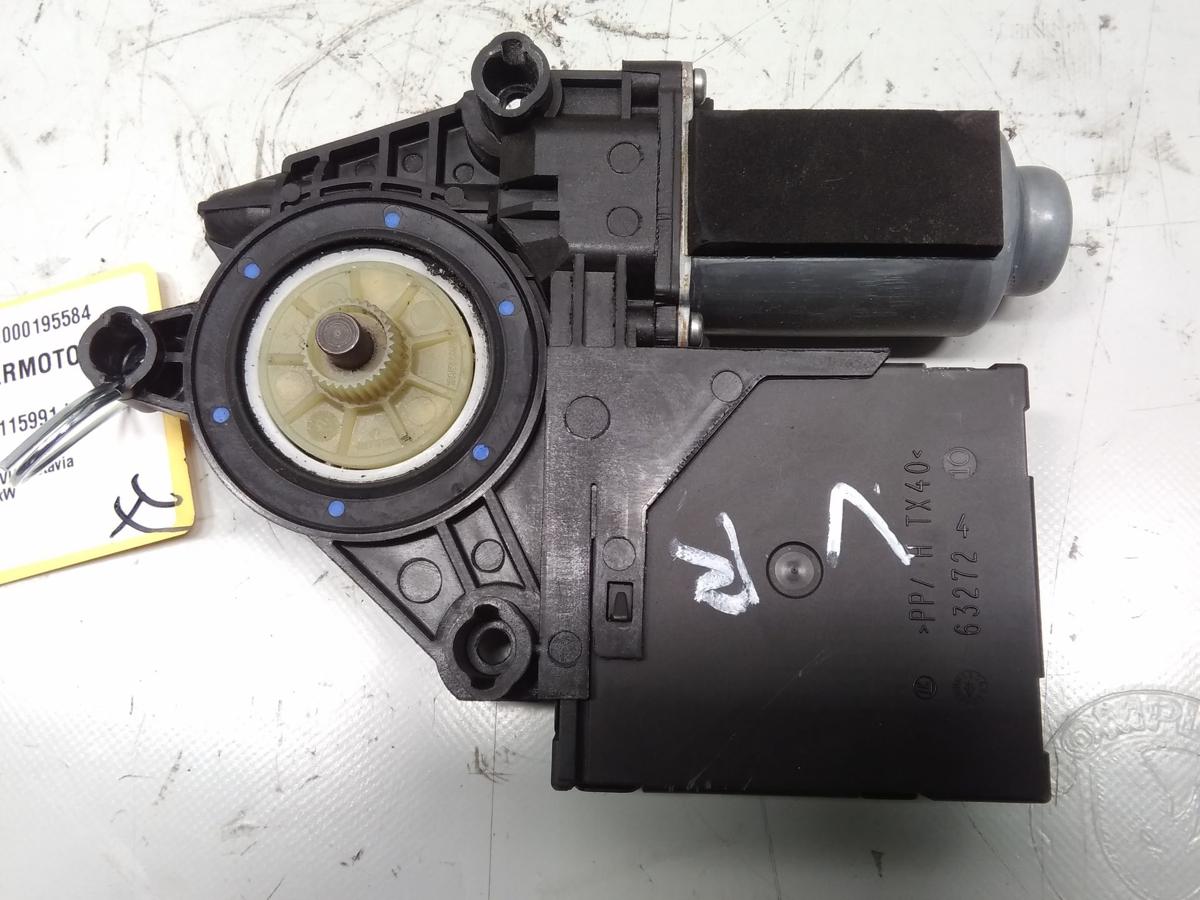Skoda Octavia 2 1Z Fensterhebermotor vorn rechts 1T0959702S 5K0959792A Bj.2012 Skoda Octavia 2 1Z Fensterhebermotor vorn rechts 1T0959702S 5K0959792A Bj.2012