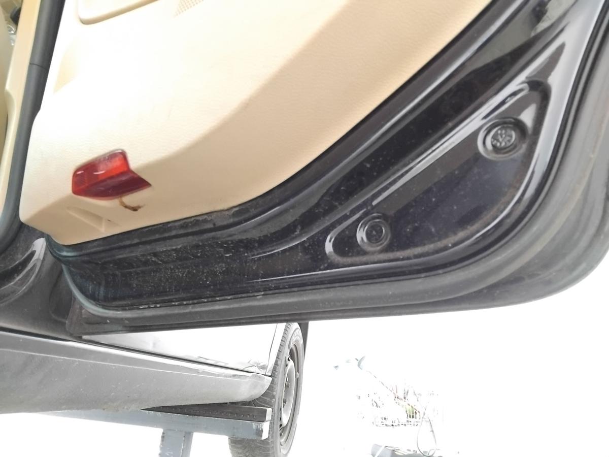 VW Golf 5 Variant und Golf 6 Variant T&uuml;r hinten rechts LC9X Deep Black