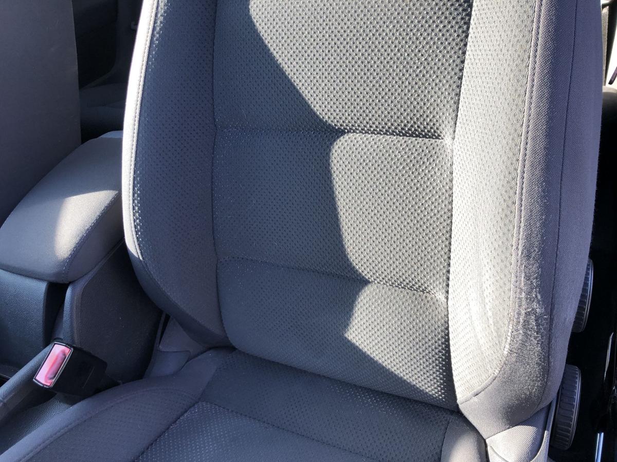 VW Golf 5 V 1K Sitz vorn links Fahrersitz f&uuml;r 3 t&uuml;rer passend ohne Sitzheizung