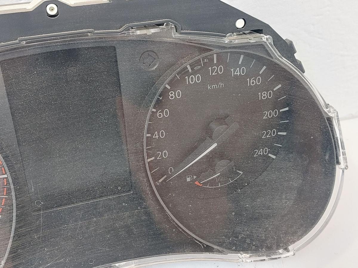 Nissan Qashqai J11 Tacho Kombiinstrument Benzin OEM Cockpit