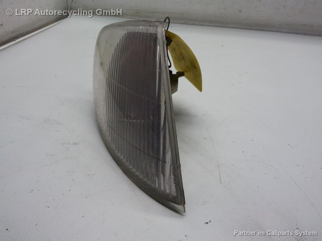 Renault Megane Scenic JA Blinker Blinkleuchte vorn rechts 7700831467 VALEO 1997