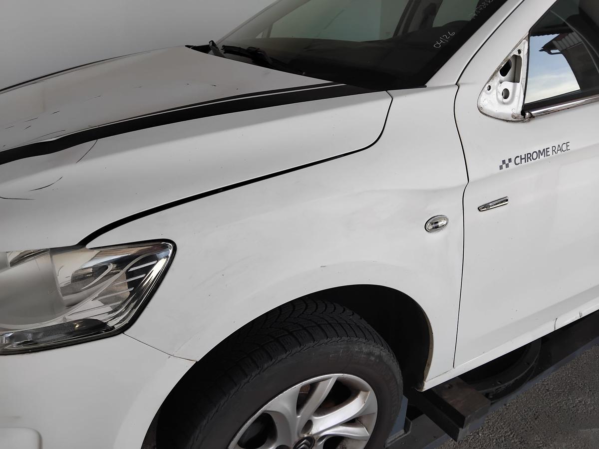 Citroen C-Elysee original Kotfl&uuml;gel vorn links EWP weiss banquise BJ2015