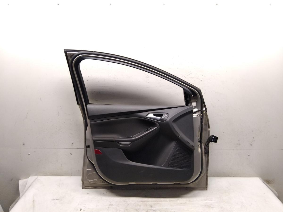 Ford Focus 3 Facelift Kombi T&uuml;r vorn links Fahrert&uuml;r titangraumetallic Bj.2015
