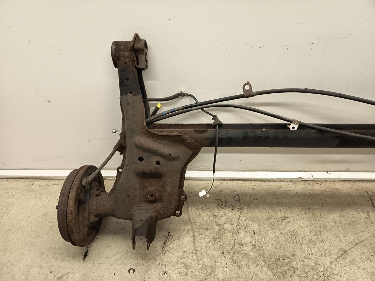 Subaru Justy M300 original Hinterachse 1.0 51kW Benzin Trommel ABS Baujahr 2010