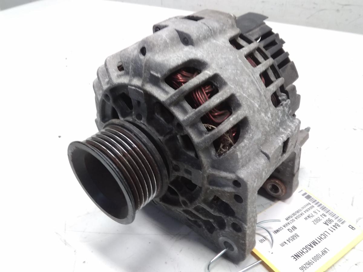 Skoda Octavia 1U original Lichtmaschine Generator 90A 1.6 75kw Bj.2002