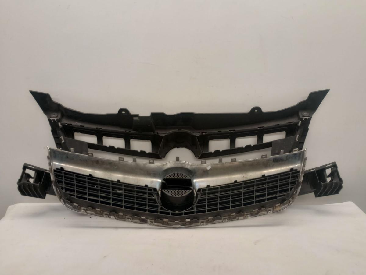 Opel Vectra C Signum orig Grill Kühlergrill Facelift ab 2005