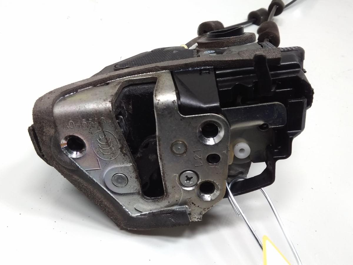 Toyota Rav4 Serie 3 original Türschloß hinten links mit ZV Bj.2010
