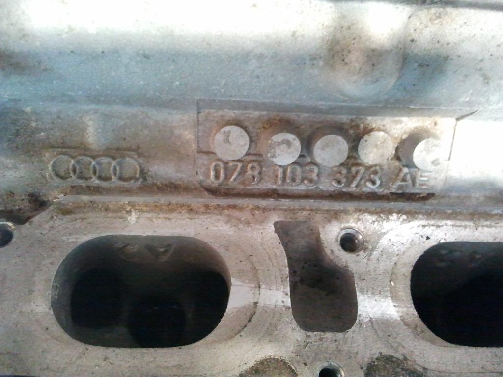 Audi A4 B5 AGB Zylinderkopf links S4 2.7T 195kw 078103373AE BJ1997