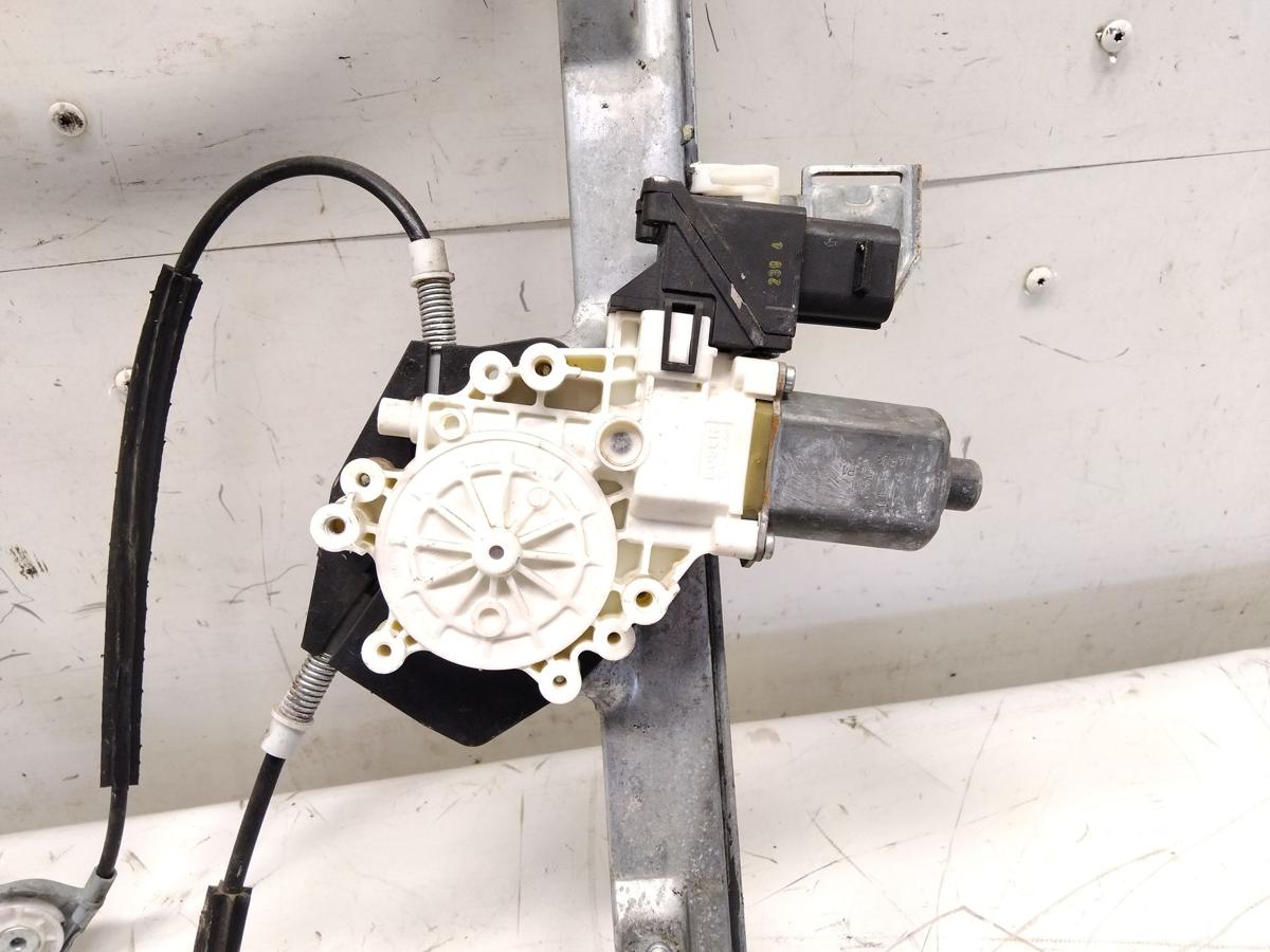 Mitsubishi Colt Z30 5-türig original Fensterheber vorn links elektrisch BJ2004
