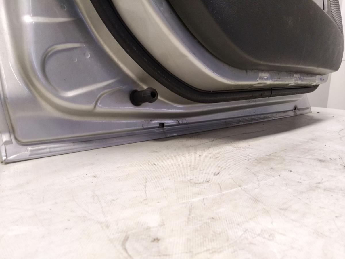 Ford Focus 3 DYB Turnier T&uuml;r vorn links Fahrert&uuml;r Polarsilber BJ2011