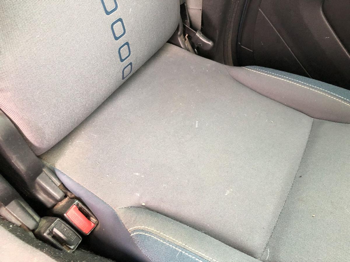 Citroen Berlingo B9 Multispace Einzelsitz hinten links Stoff R&uuml;cksitz