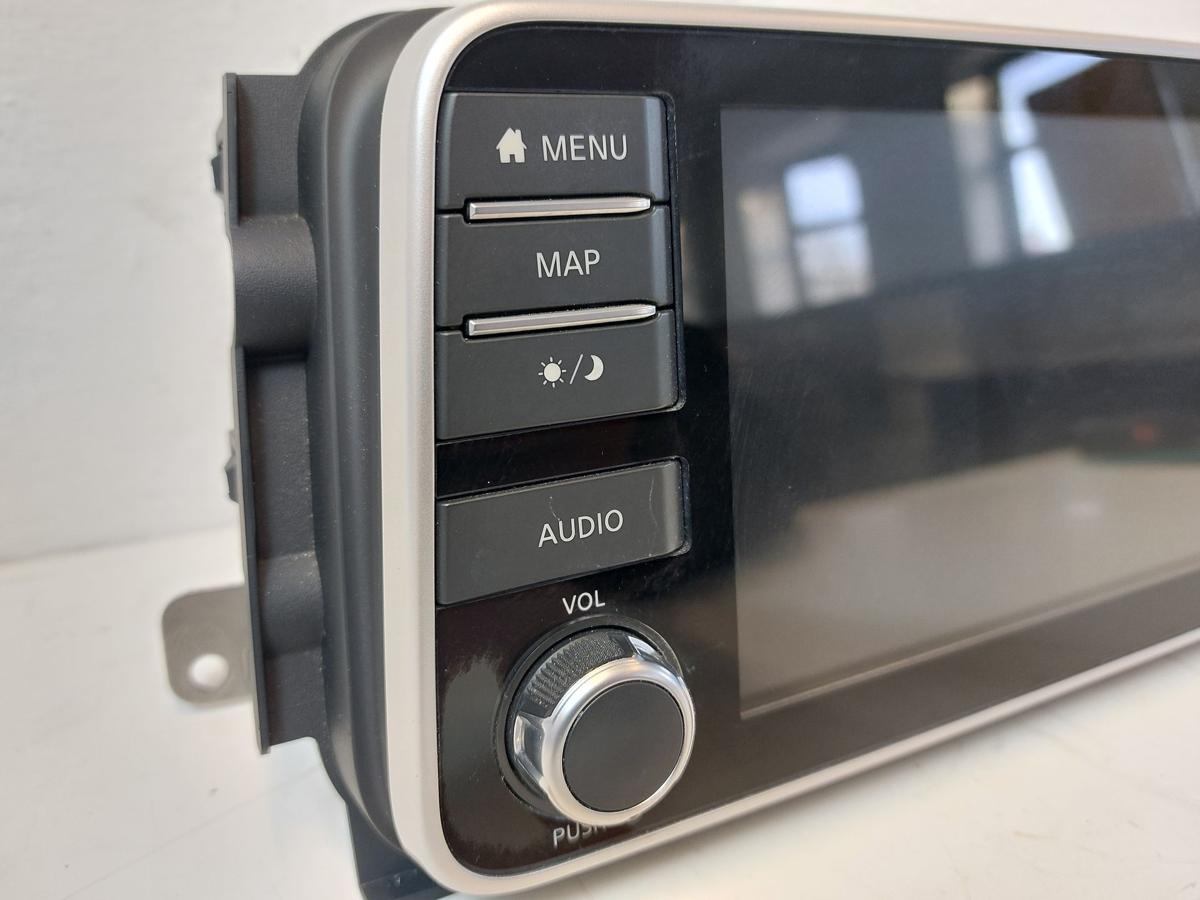 Nissan Micra K14 Radio mit Navigationsger&auml;t Navi OEM Autoradio Navigation