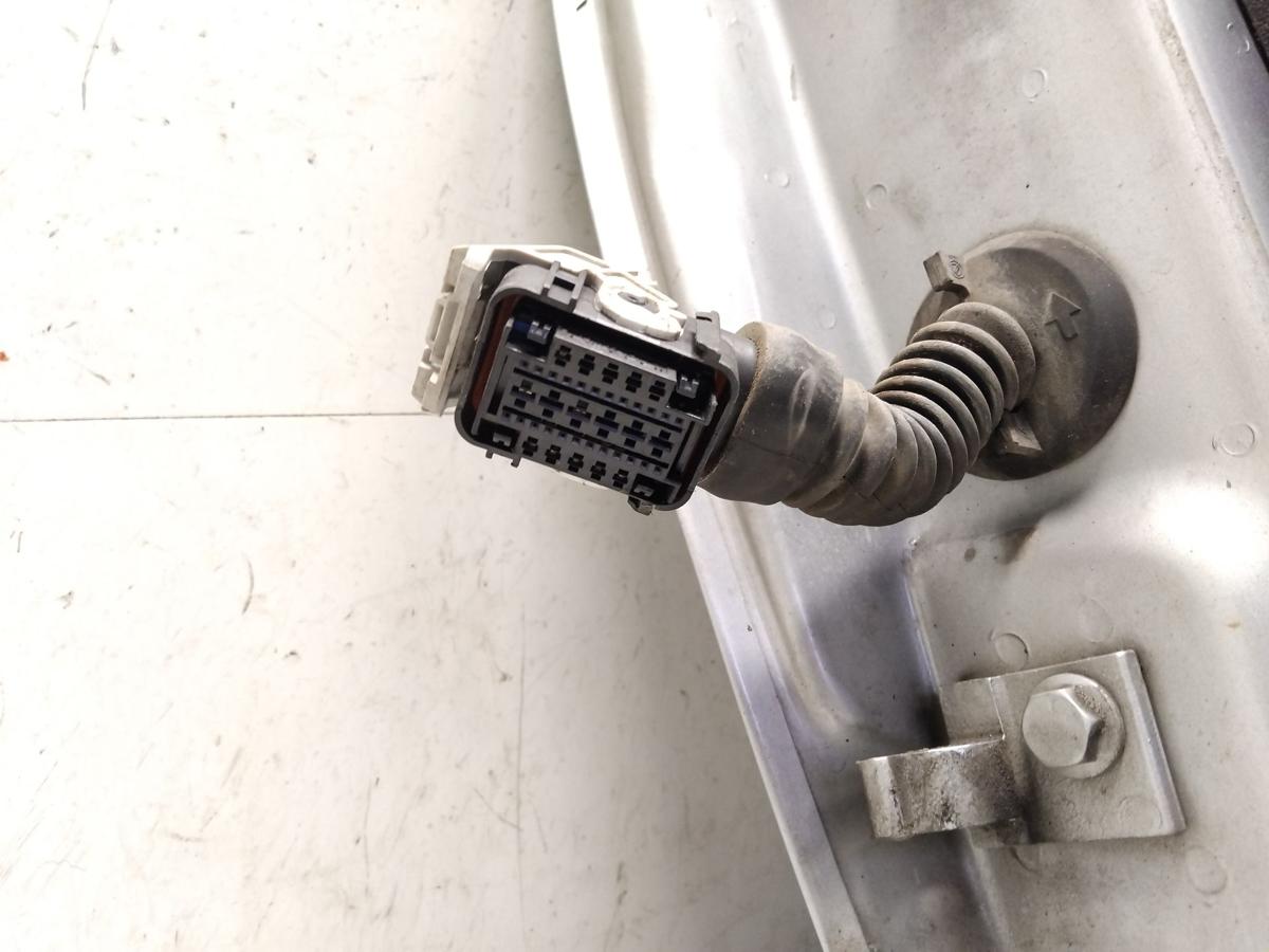 Fiat Grande Punto 199 T&uuml;r vorn rechts Beifahrert&uuml;r 5-T&uuml;rer BJ2009 589/A Grigio Argento Vivo Metallic