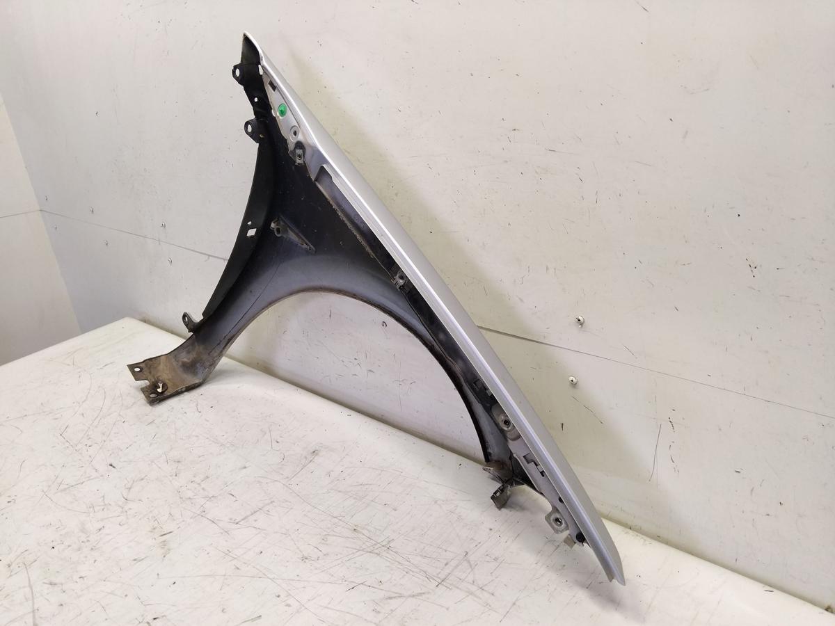 Renault Megane 2 original Kotfl&uuml;gel vorn links silber TED69 platingrau Bj.2008