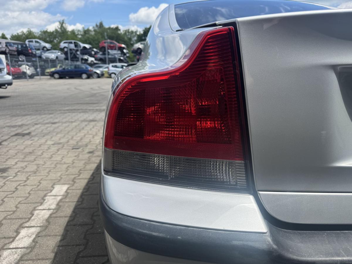 Volvo S60 original R&uuml;cklicht R&uuml;ckleuchte Schlussleuchte links Bj.2002