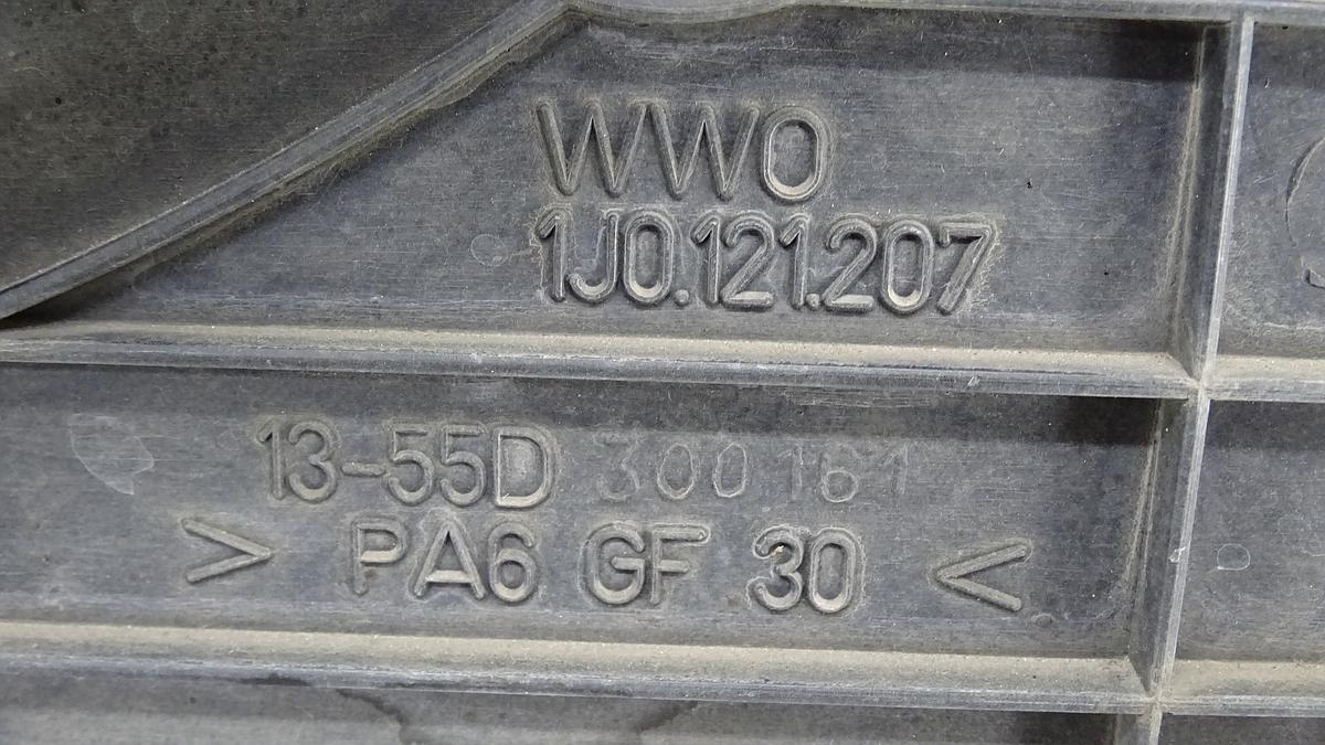 VW Golf IV Elektrolüfter 1J0121207 Bj2000 1,4 55kw AKQ