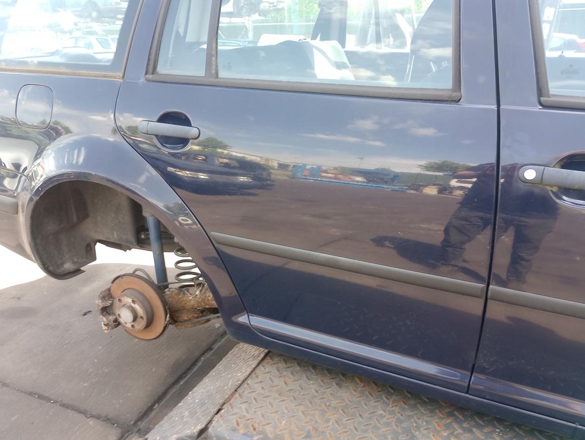 VW Golf VI 4 Variant orig Tür hinten rechts Beifahrerseite LA5G Blau Bj 2000