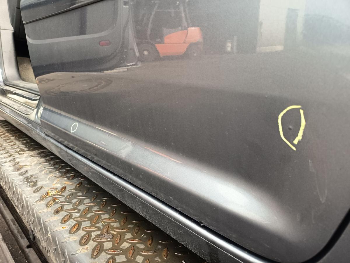 VW Touran 1T original Tür hinten links Fond D7X Platingrau Bj 2006