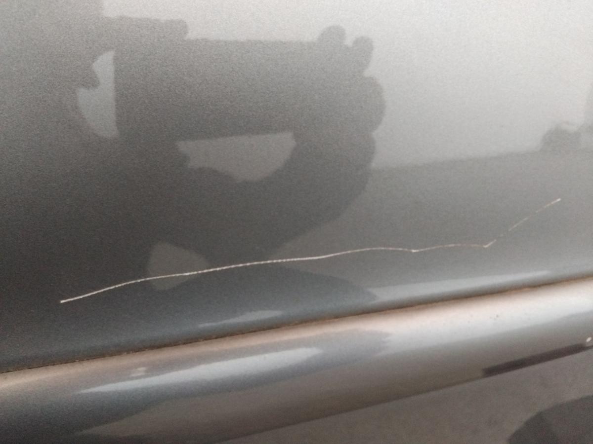Peugeot 206 5-türig original Tür vorn rechts Beifahrertür BJ2008 KTH thoriumgrau