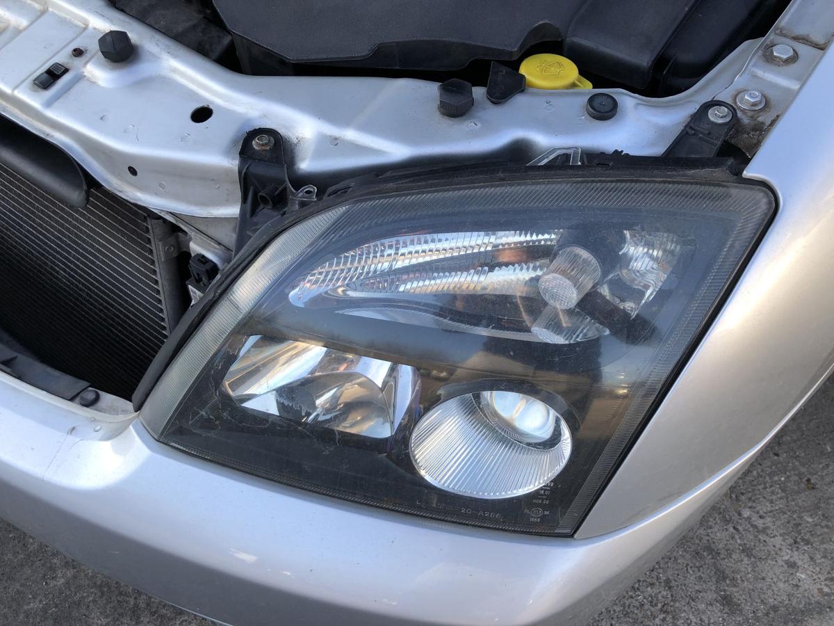 Opel Vectra C Caravan bis05 Scheinwerfer links Frontscheinwerfer Halogen TYC